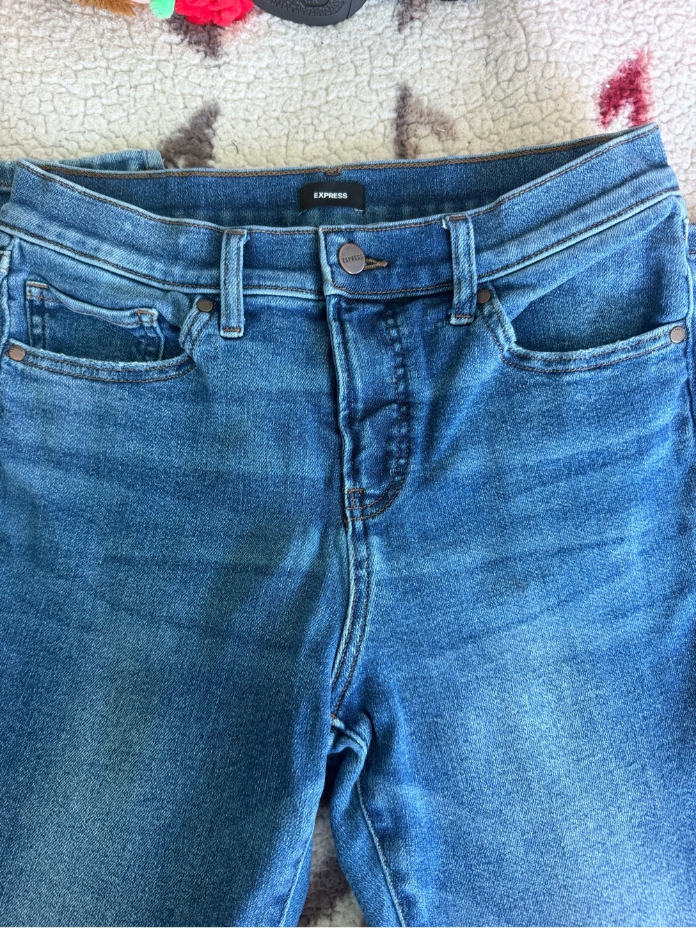 Express Women's High-Rise Medium Blue Jeans